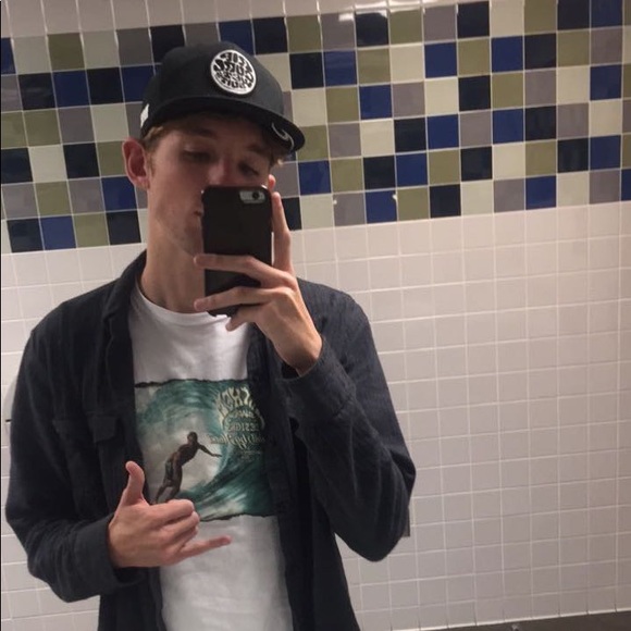 Meet your Posher, Collin - Picture 1 of 1